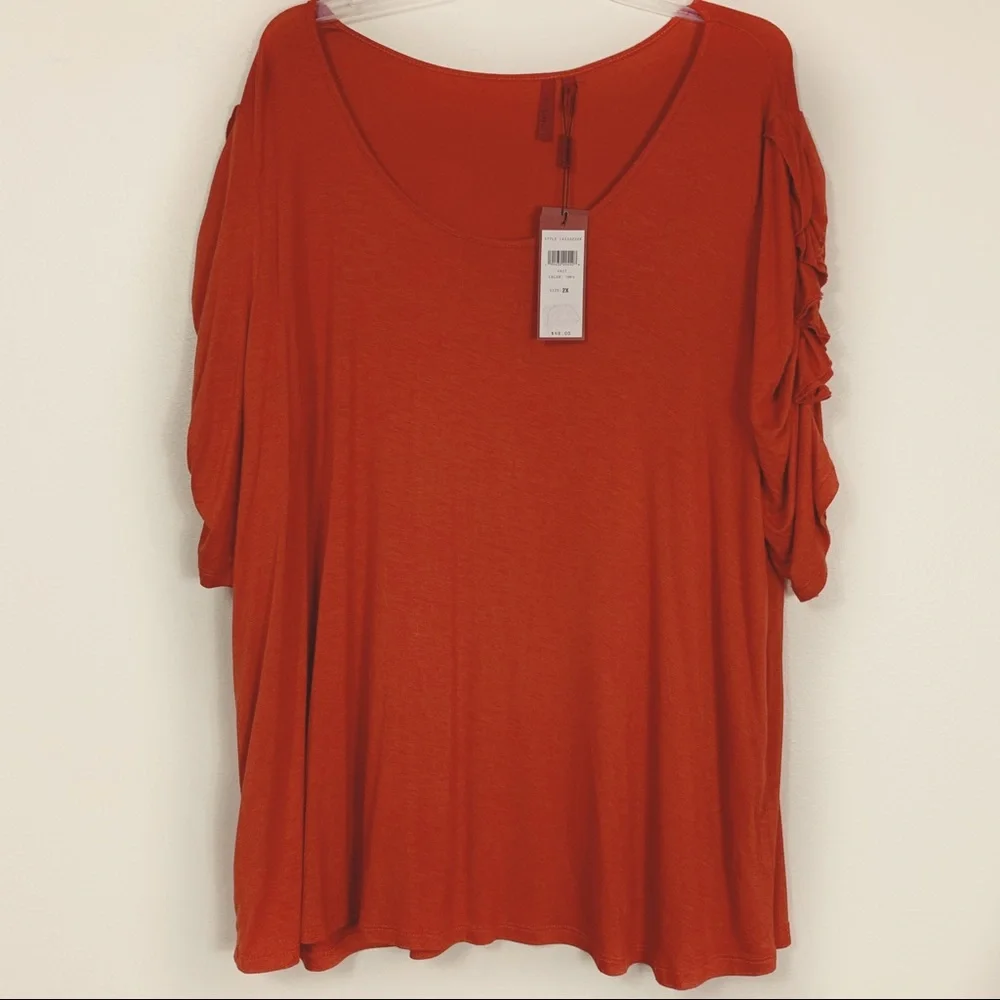 Love Scarlett Womens Ruffle Sleeve Pullover Blouse - Picture 2 of 6